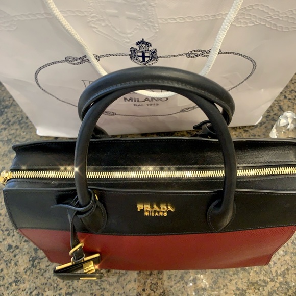 PRADA Leather Tote In Red and Black - Picture 13 of 13